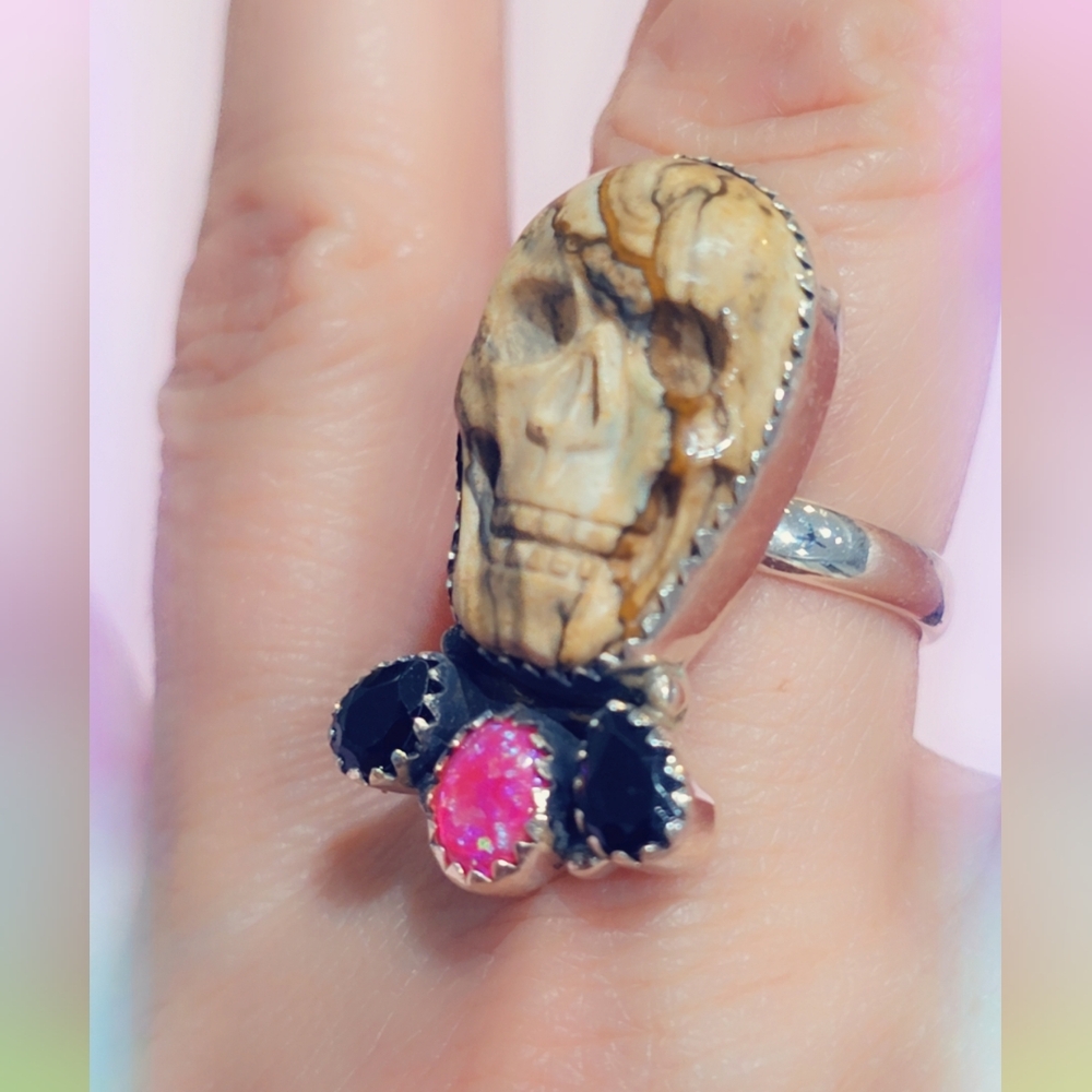 Opal, Onyx & Jasper Skull Sterling Gemstone Ring - Picture 3 of 3